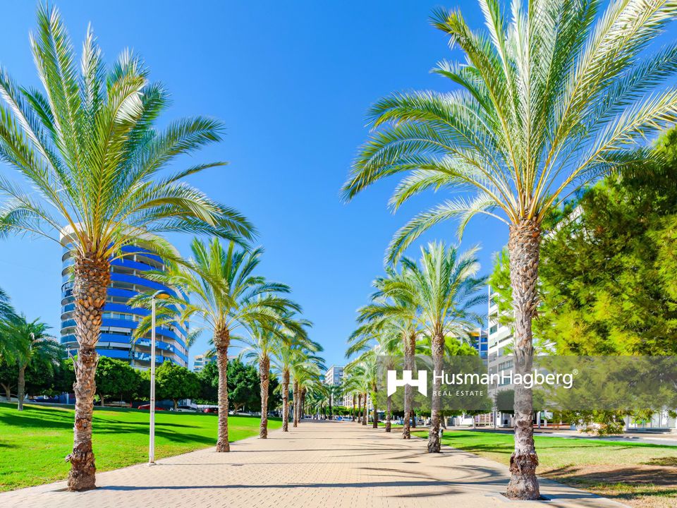 Lejlighed i Villajoyosa, Alicante - foto 2