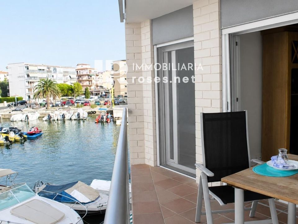 Apartamento en Roses, Gerona - foto 2