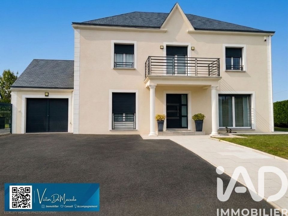 Casa unifamiliar a Orleans, Loiret - foto 1