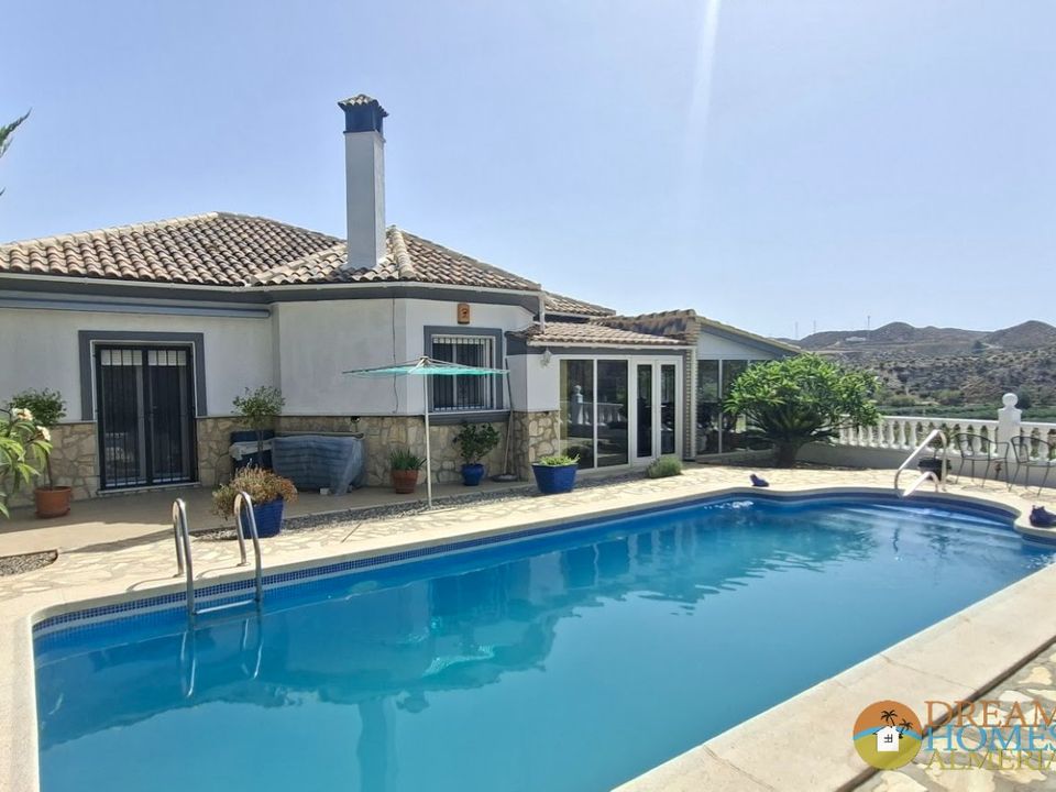 Villa i Arboleas, Almeria - foto 1