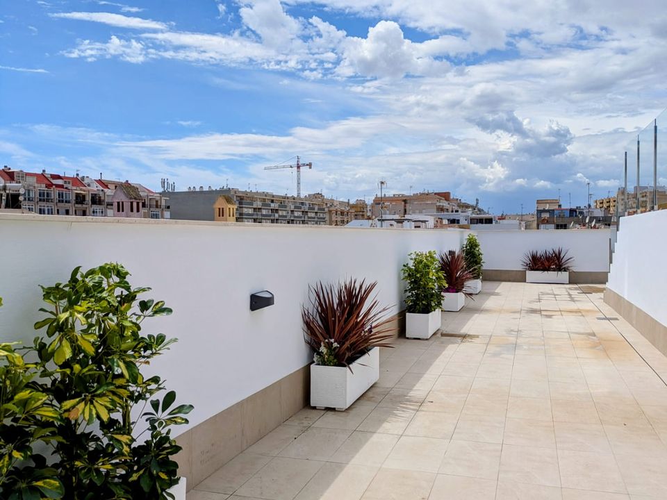Lejlighed i Torrevieja, Alicante - foto 4