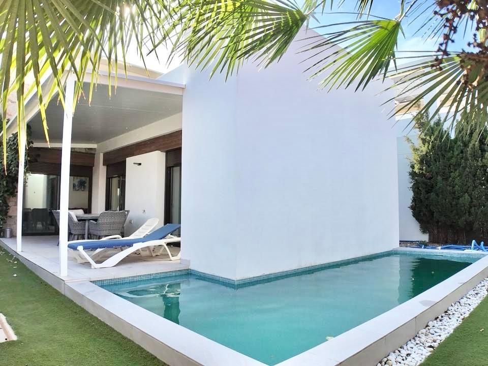 Villa i Orihuela Costa, Alicante - foto 1