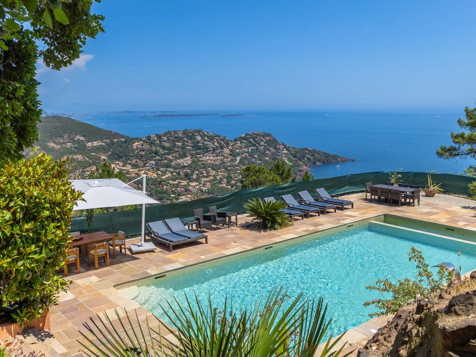 Villa i Theoule-sur-Mer, Alpes-Maritimes - foto 2
