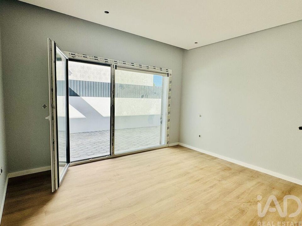 Casa unifamiliar a Seixal, Setubal - foto 1