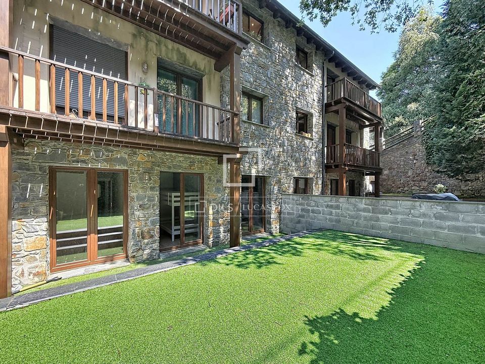 Apartamento en Ordino, Andorra - foto 1