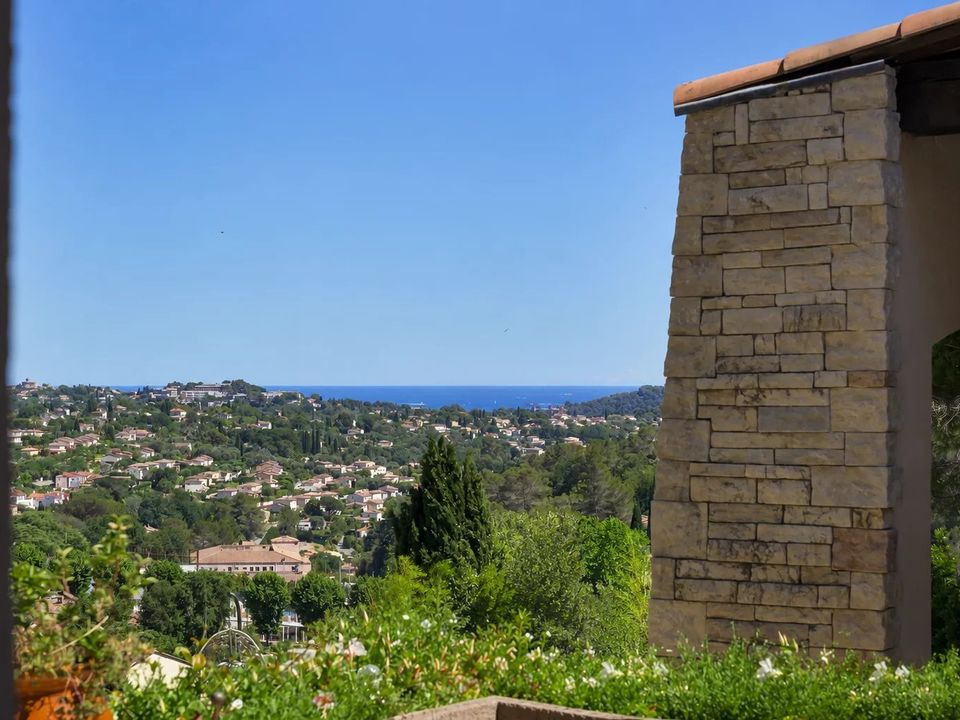 Villa i La Colle-sur-Loup, Alpes-Maritimes - foto 4