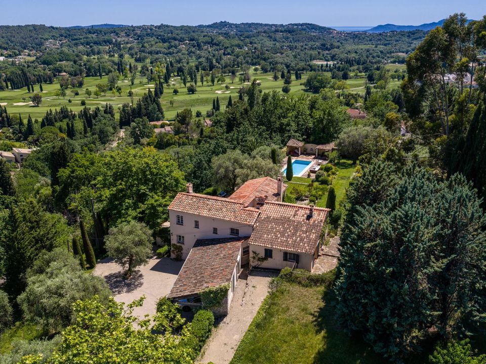 Villa in Opio, Alpes-Maritimes - foto 1