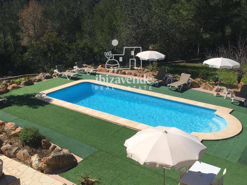 Villa a Santa Eulalia Del Rio, Ibiza - foto 1