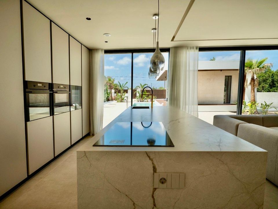 Villa i Port Des Torrent, Ibiza - foto 3