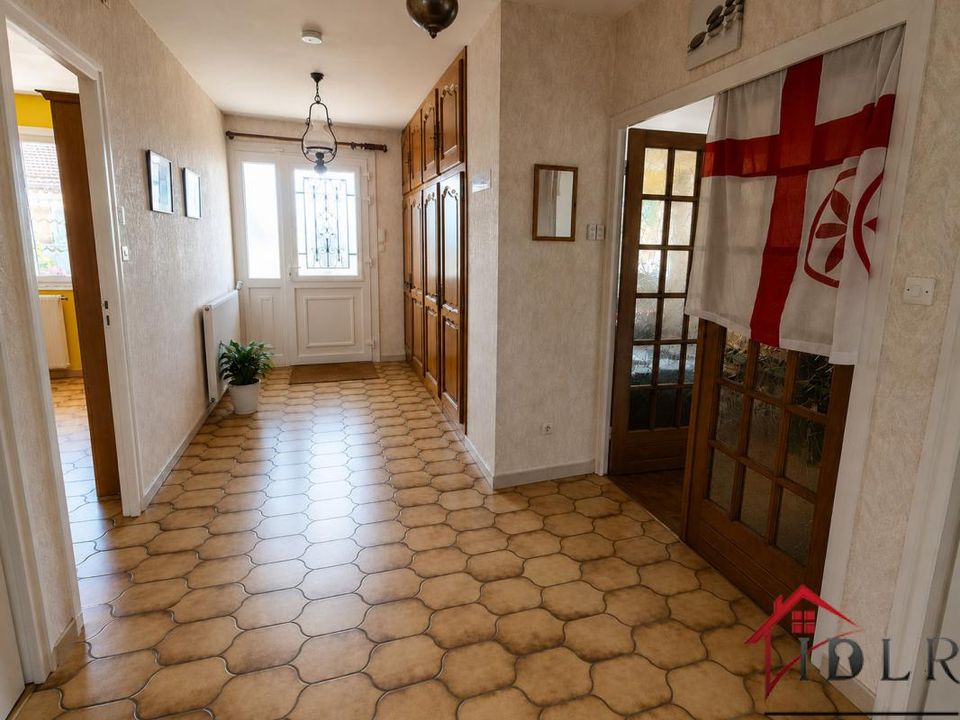 Villa i Saint-Dizier, Haute-Marne - foto 3