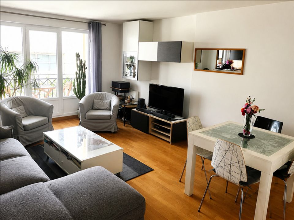 Lejlighed i Noisy-le-Grand, Seine-Saint-Denis - foto 2