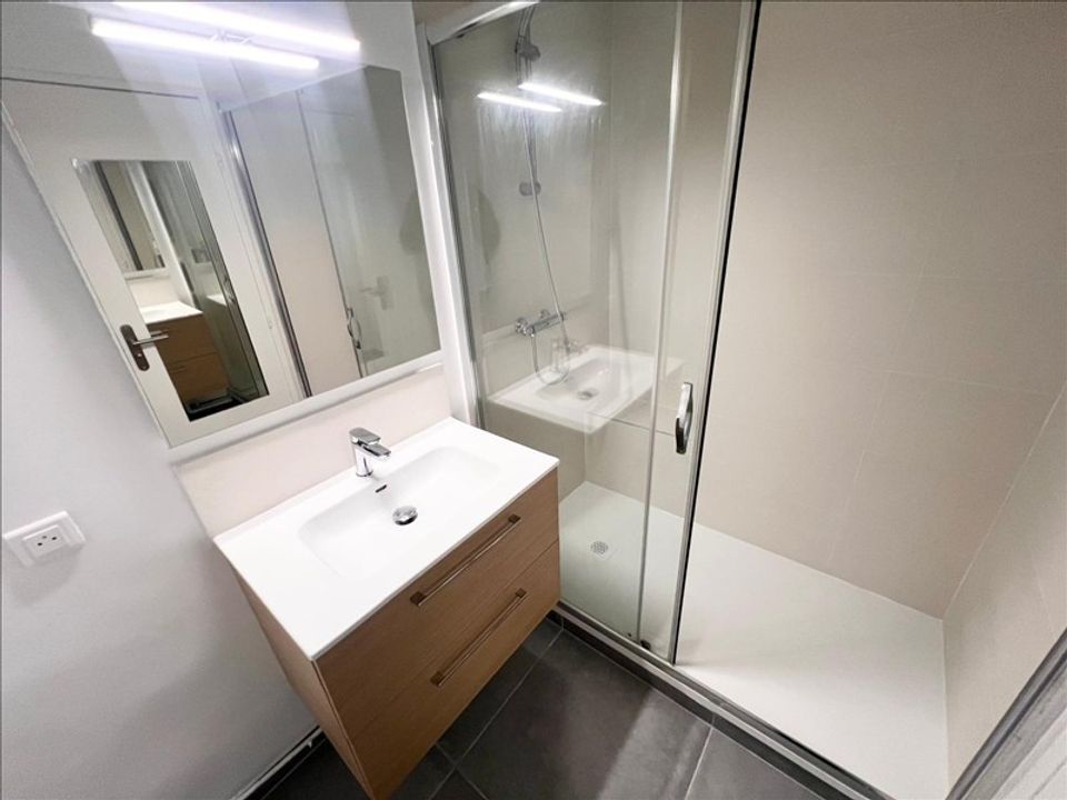 Apartament a Asnières-sur-Seine, Hauts-de-Seine - foto 3