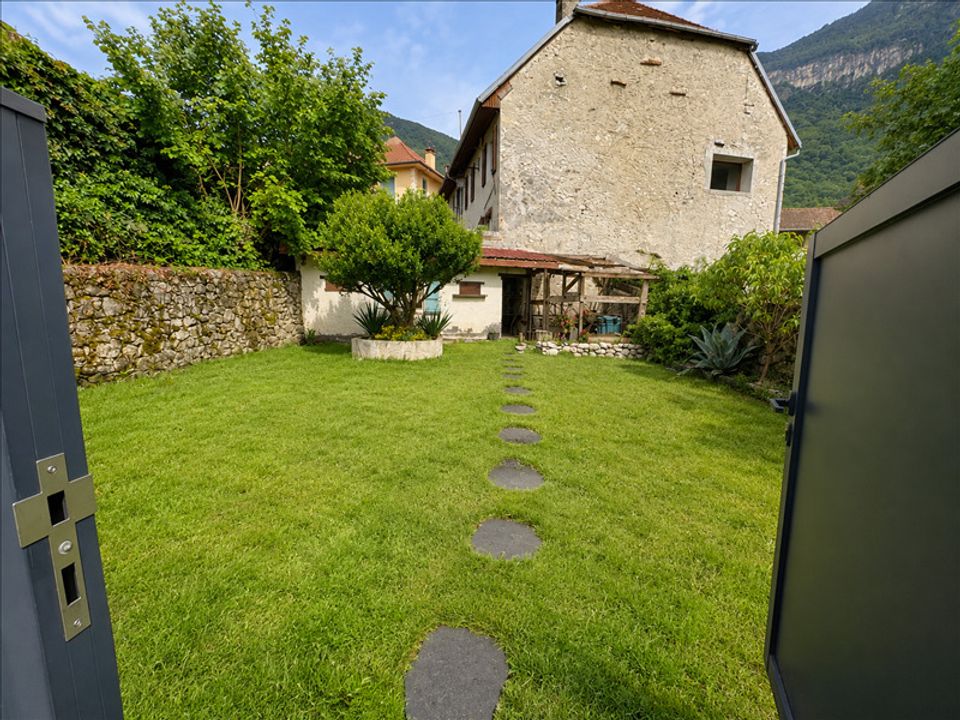 Casa unifamiliar a Culoz, Ain - foto 1
