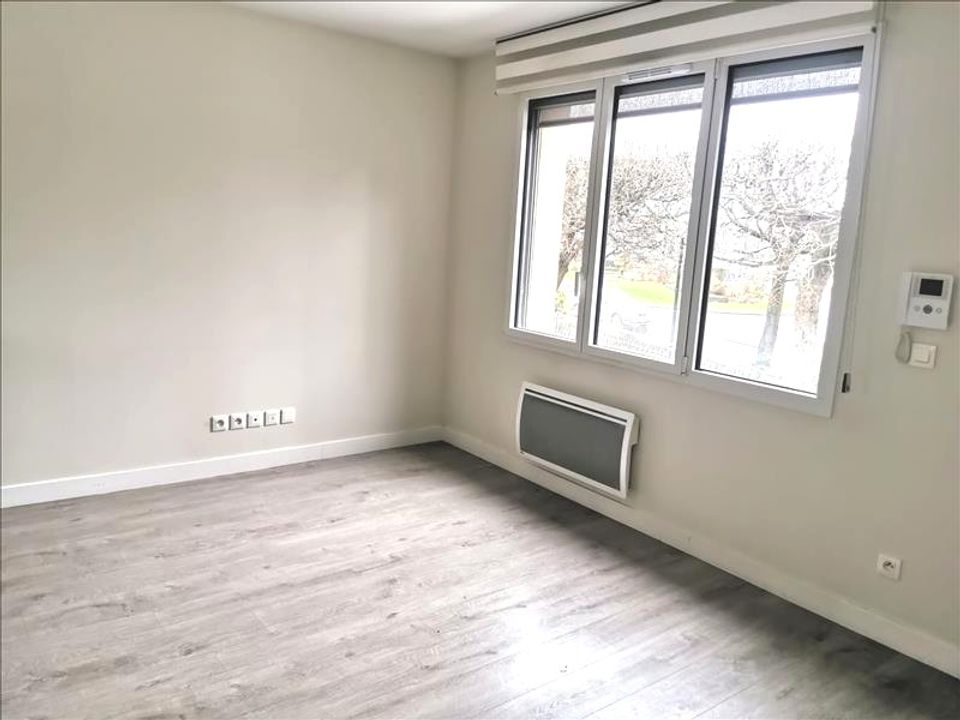 Apartamento en Brie-Comte-Robert, Seine-et-Marne - foto 1