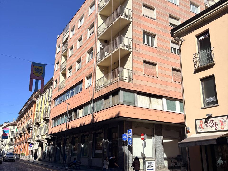 Wohnung in Asti, Asti - Foto 1