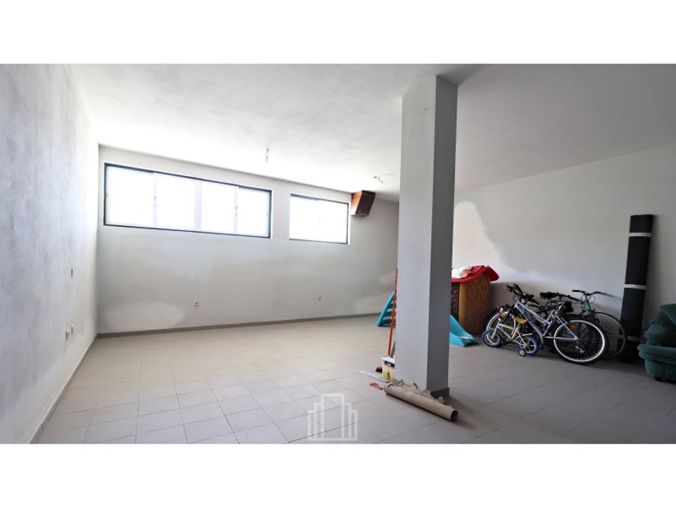 L'establiment comercial a Ovar, Aveiro - foto 3