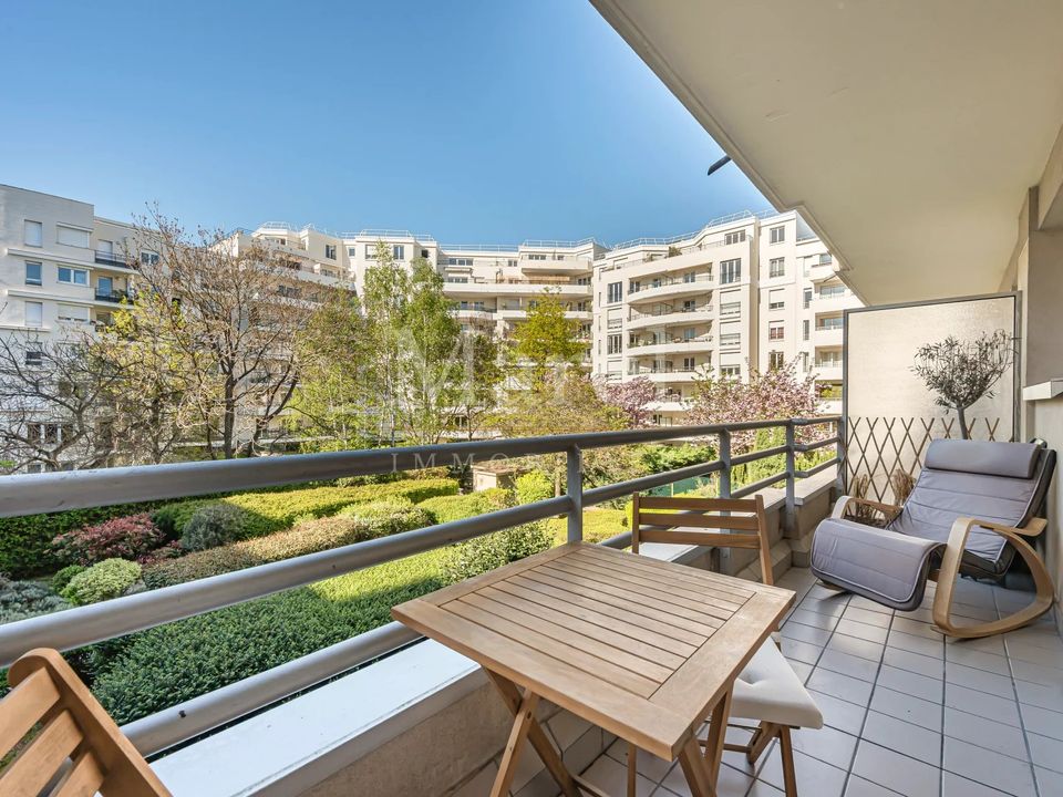 Lejlighed i Courbevoie, Hauts-de-Seine - foto 1