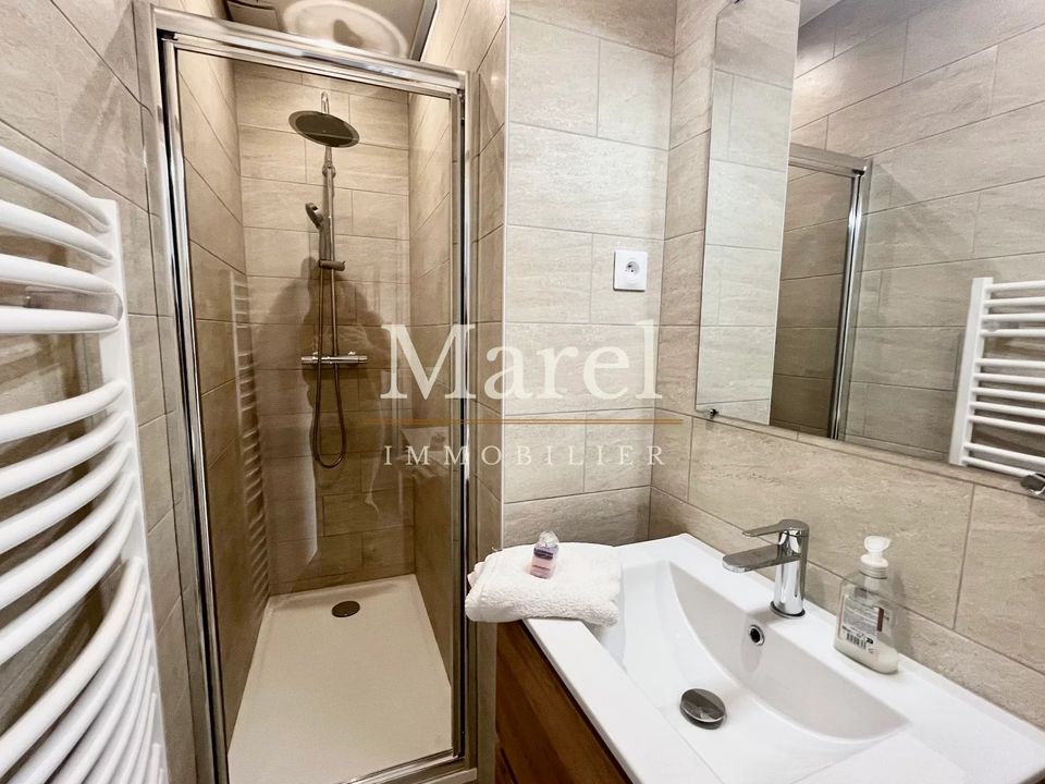 Apartamento en Épinay-sur-Seine, Seine-Saint-Denis - foto 3