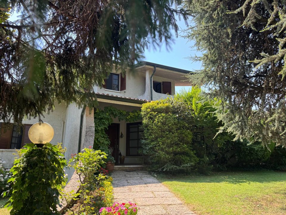 Villa i Curtatone, Mantua - foto 1