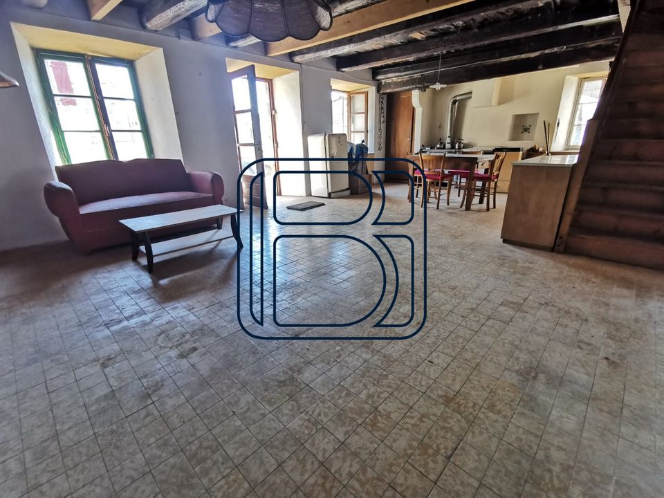 Villa en Saint-Antheme, Puy-de-Dome - foto 4