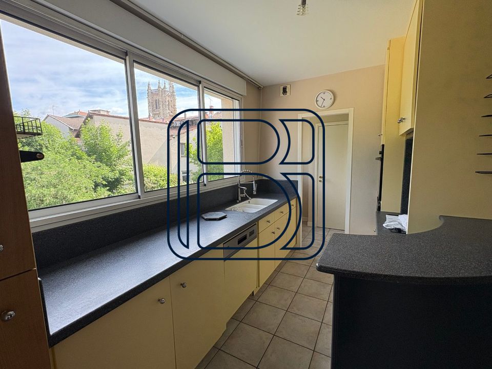 Apartamento em Ambert, Puy-de-Dome - foto 3