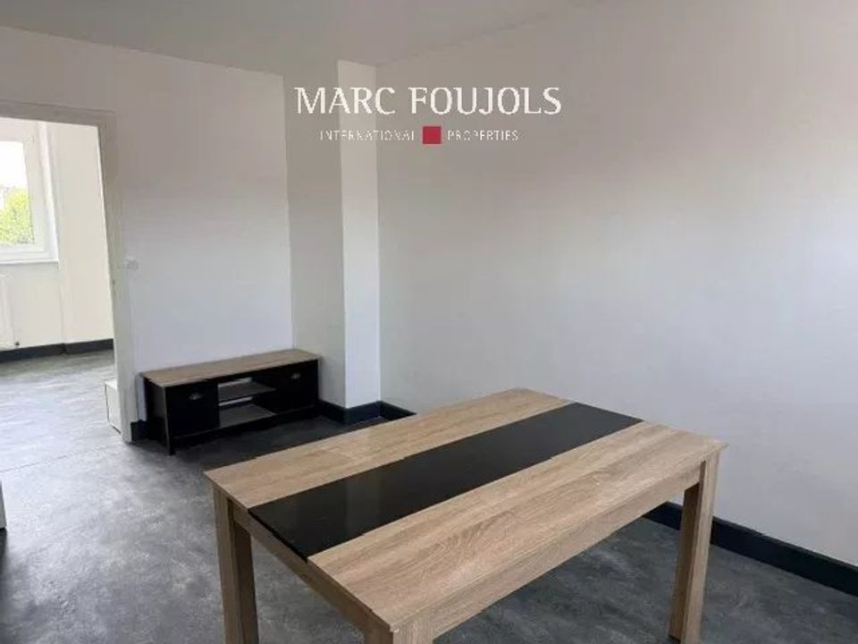 Apartment in Chantilly, Oise - photo 2