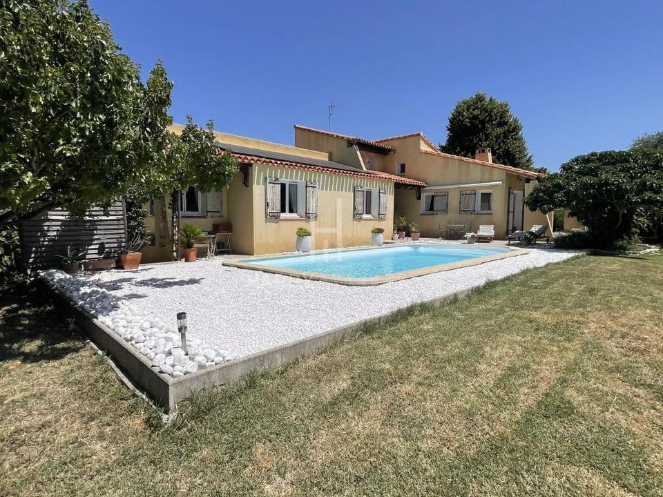 Villa i Mouriès, Bouches-du-Rhone - foto 1
