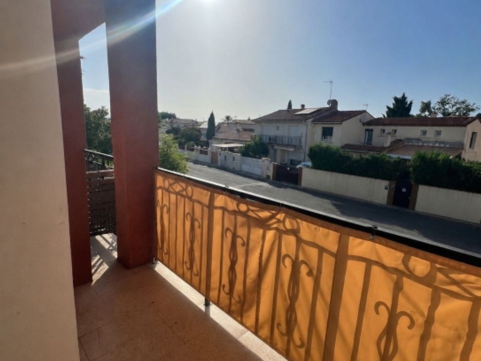 Apartamento em Rivesaltes, Pyrenees-Orientales - foto 1