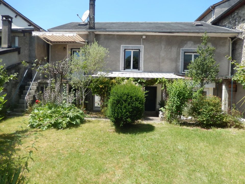 Landhuis in Arudy, Pyrenees-Atlantiques - foto 1