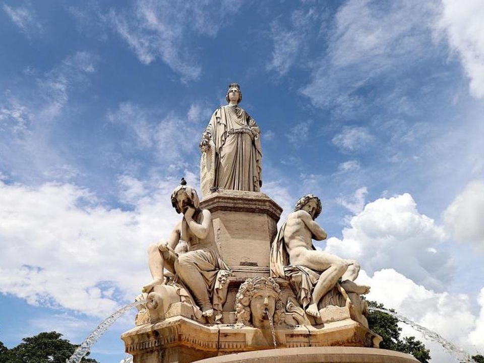 Helårsgrund i Nimes, Gard - foto 5