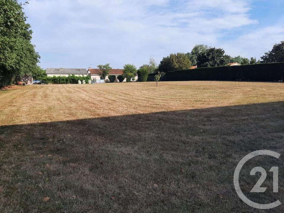 Helårsgrund i Chef-Boutonne, Deux-Sevres - foto 3