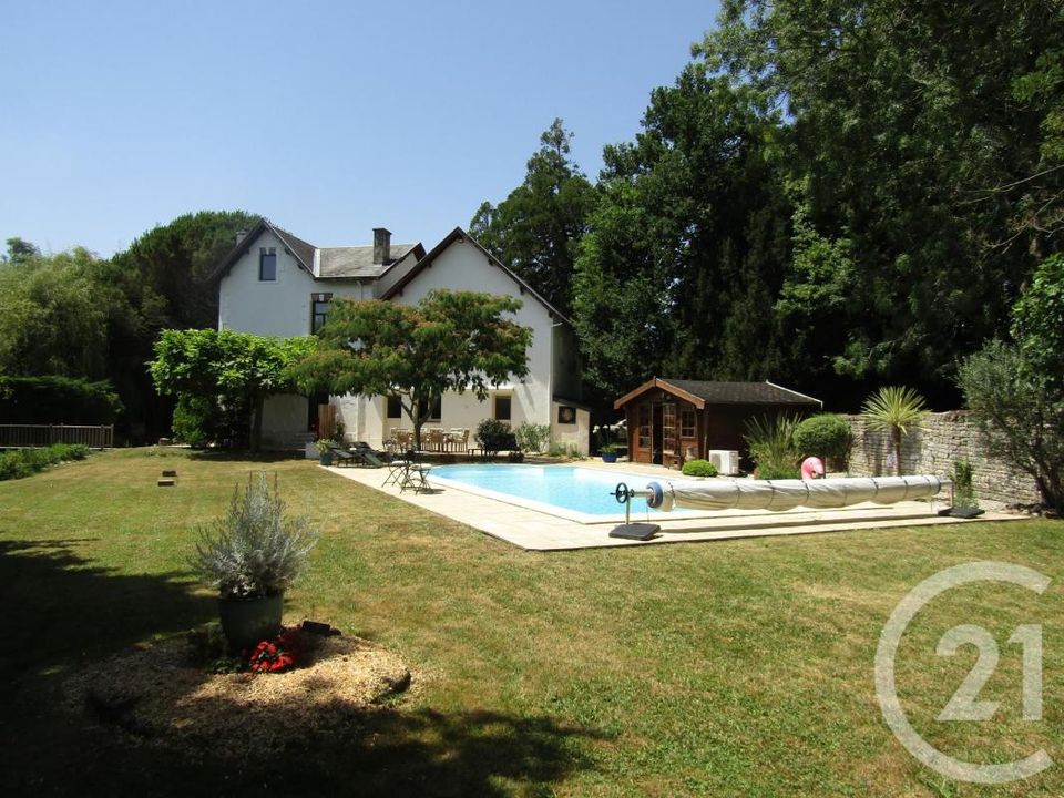 Villa a Brioux-sur-Boutonne, Deux-Sevres - foto 1