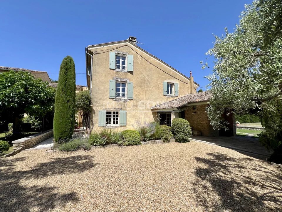 Villa i Cabrières-d'Avignon, Vaucluse - bilde 1