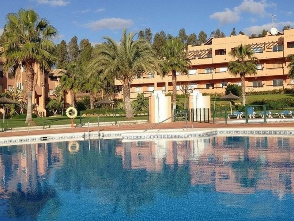 Apartamento en La Duquesa, Malaga - foto 3