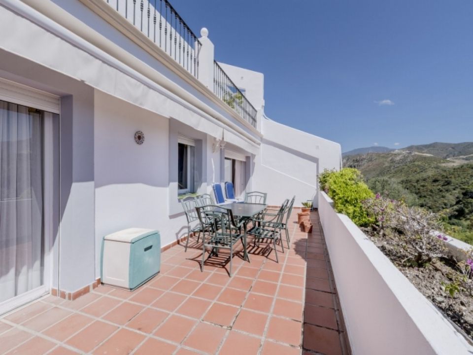 Lejlighed i Benahavis, Malaga - foto 4
