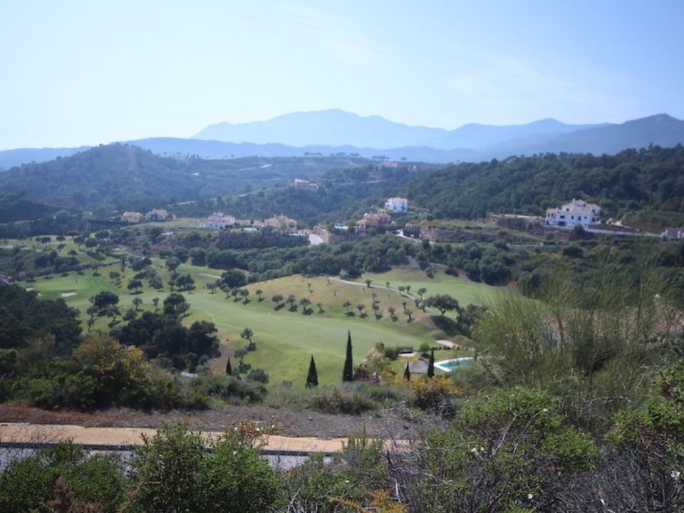 Helårsgrund i Benahavis, Malaga - foto 2