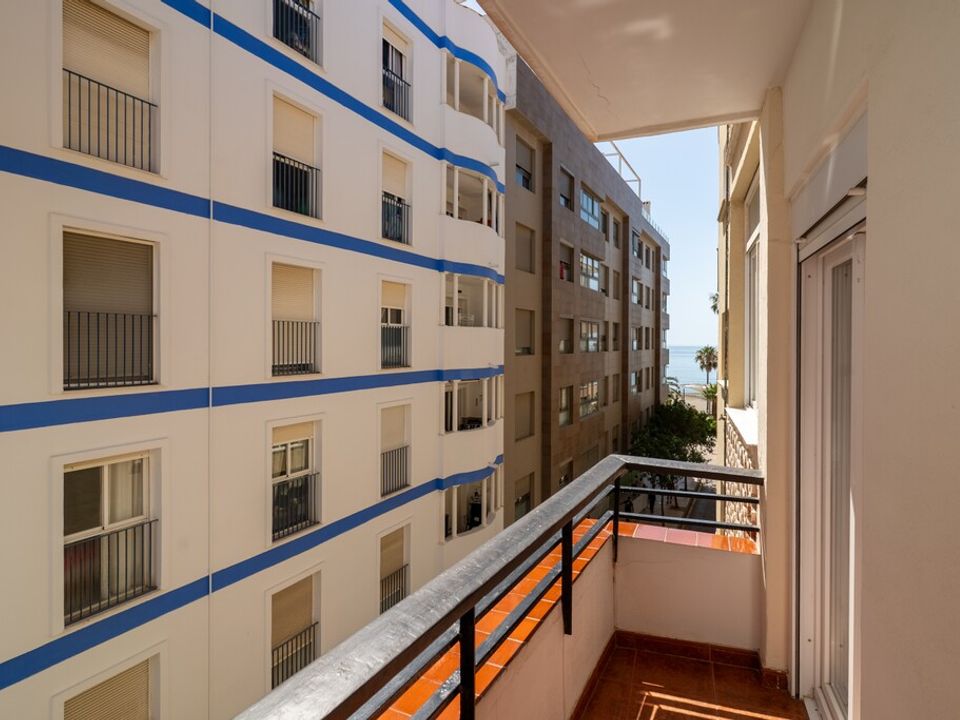 Lejlighed i Estepona, Malaga - foto 2