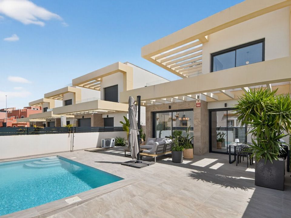 Villa en Benijofar, Alicante - foto 2
