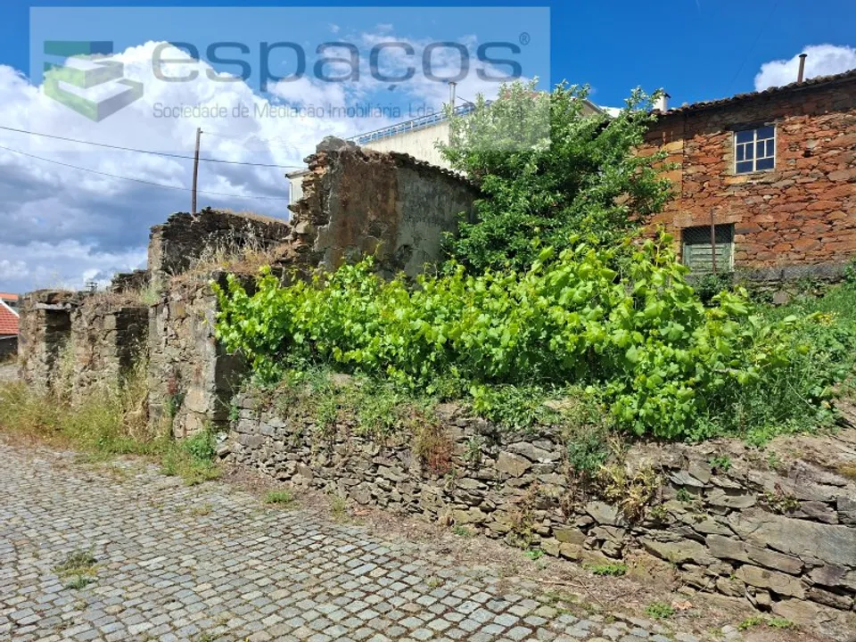 Villa em Silvares, Castelo Branco - foto 1