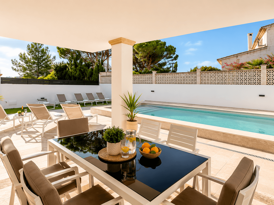 Villa i Port De Pollenca, Mallorca - bilde 2