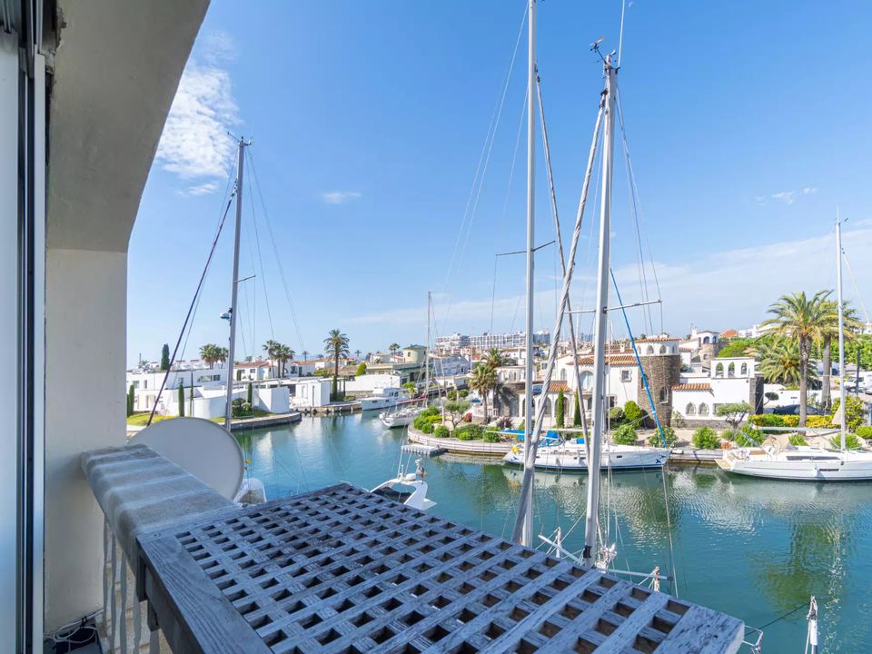 Lejlighed i Empuriabrava, Gerona - foto 2