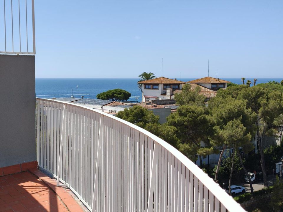 Estudi a Lloret De Mar, Gerona - foto 2