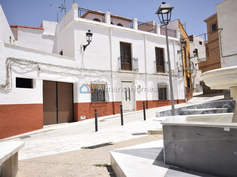 Dorpshuis in Macael, Almeria - foto 1