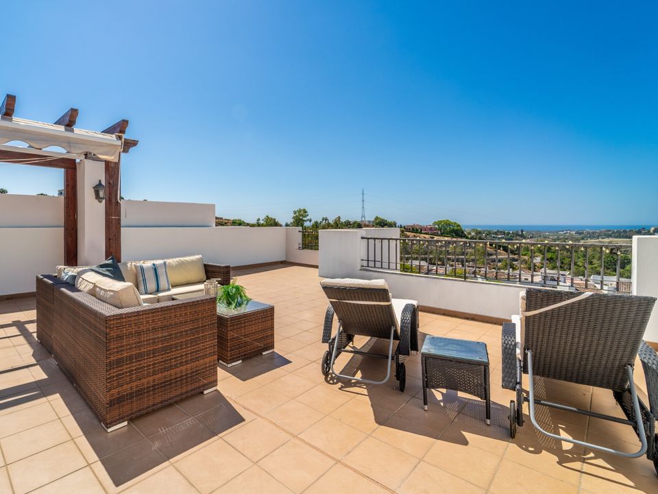 Penthouse i Benahavis, Malaga - foto 1