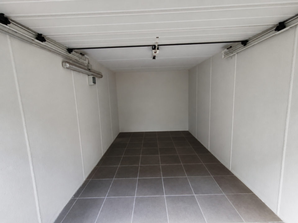 Garage i Padua, Padua - foto 2