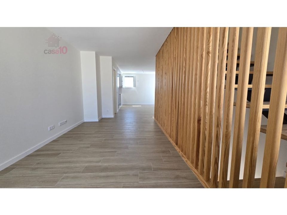 Duplex in Samouco, Setubal - photo 4