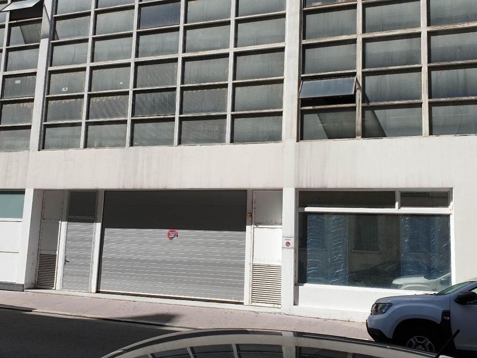 Parkeringsplads i Lyon, Rhone - foto 2