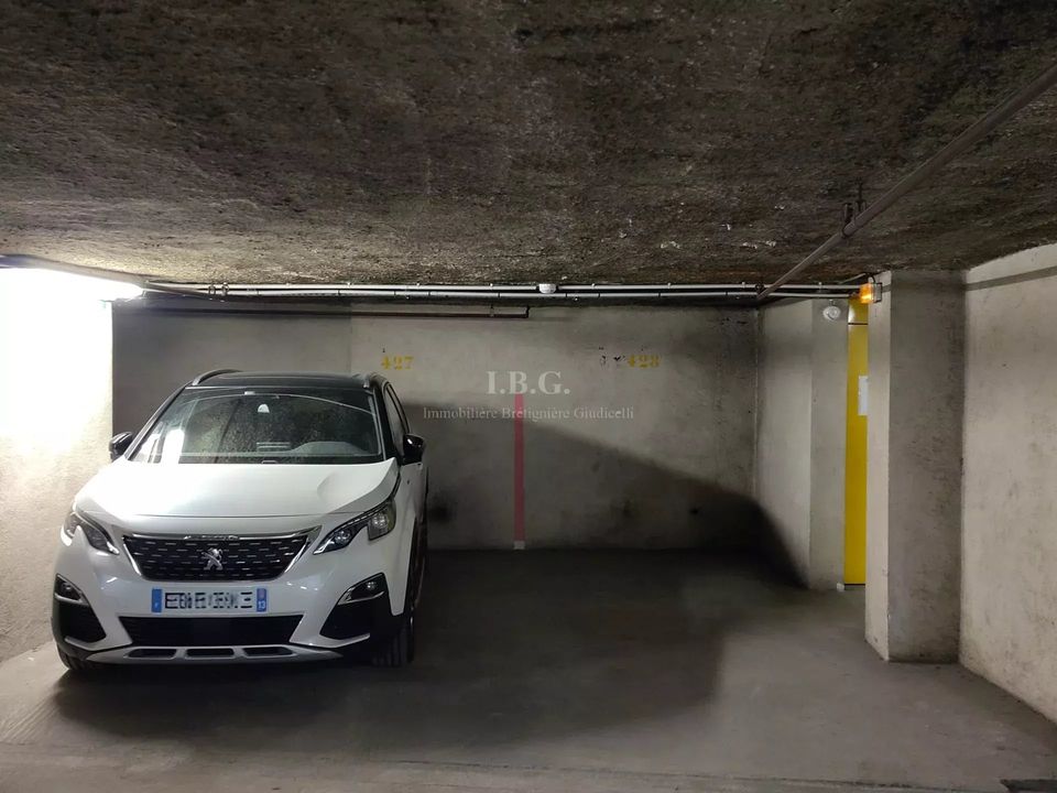 Garasje i Marseille, Bouches-du-Rhone - bilde 1