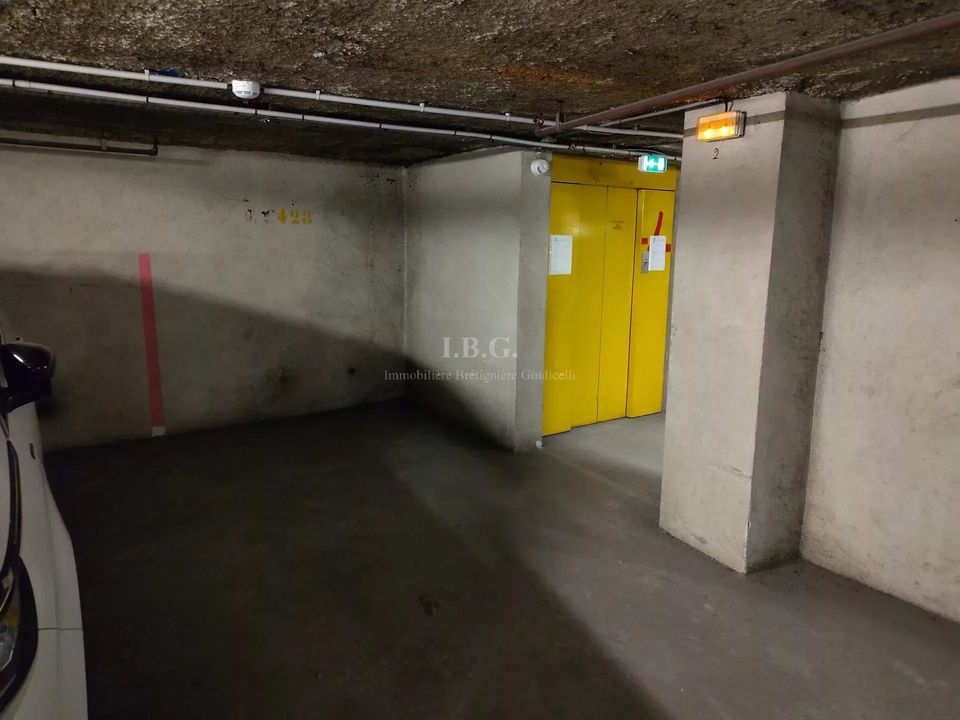Garasje i Marseille, Bouches-du-Rhone - bilde 2