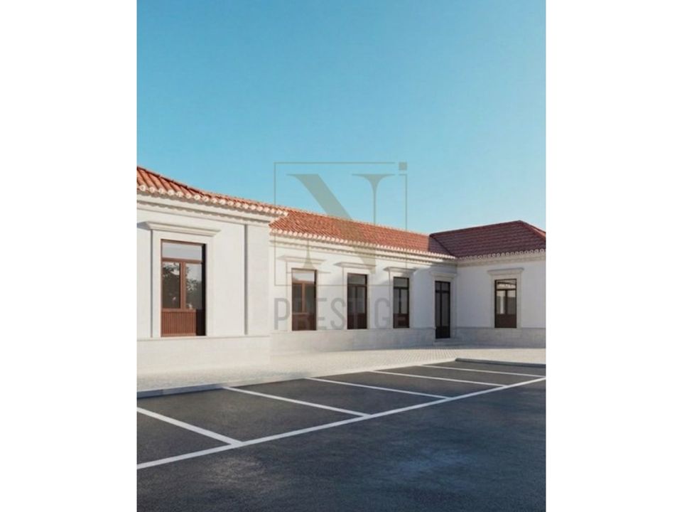 Erhvervsejendom i Leiria, Leiria - foto 1